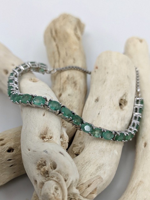 Adjustable Lariat Bracelet, Emerald
