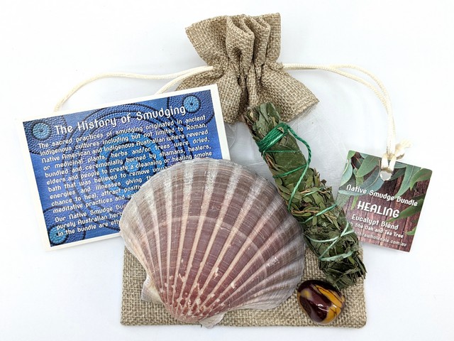 Native Australian Smudge Bundle: HEALING