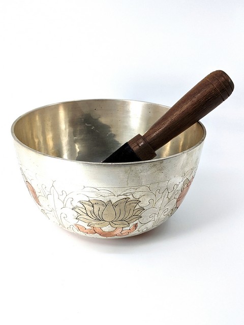 Tibetan Singing Bowl, Silver Ashtamangala 17.5cm, Note A# & B