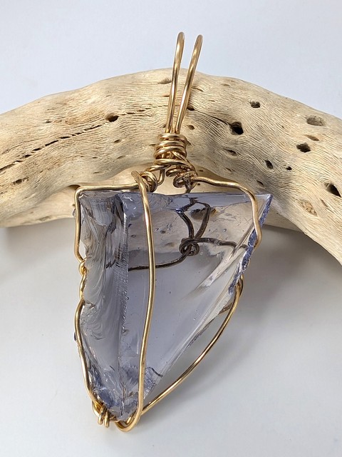 Andara Pendant, Wire Wrapped, Sovereign Violet Amethyst, Monatomic, Lemurian Bed, USA