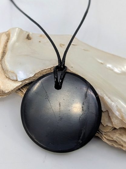 Shungite Small Disc, Necklace shung-n-103