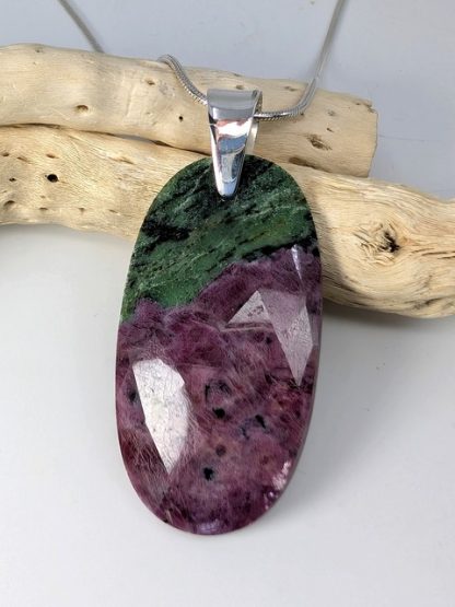 rubyz-p-007 Ruby in Zoisite (Anyolite) Pendant