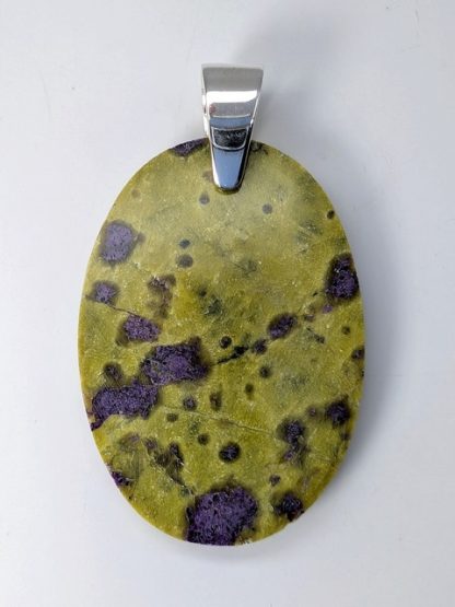 atla-p-102 Atlantisite (Stichtite & Serpentine) Pendant