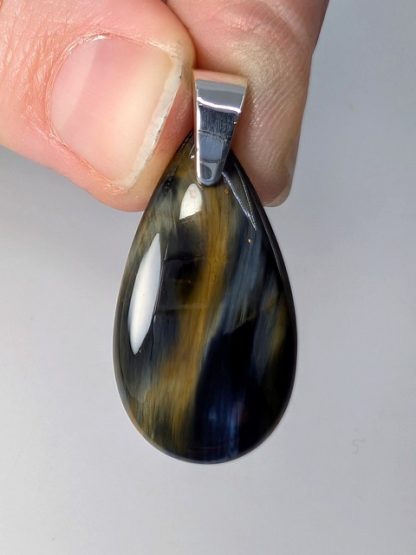 piet-p-003 Pietersite Pendant