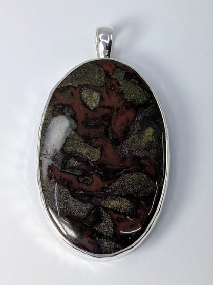 dra-p-001 Dragonstone Pendant (Bastite, Dragon’s Blood)