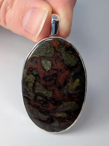 dra-p-001 Dragonstone Pendant (Bastite, Dragon’s Blood)