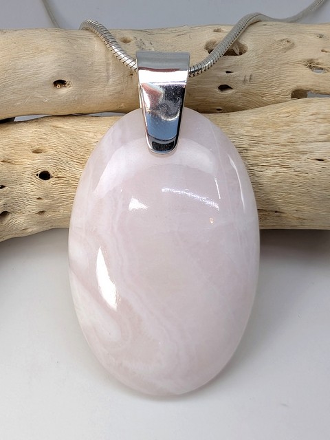 para-p-003 Pink Aragonite Pendant