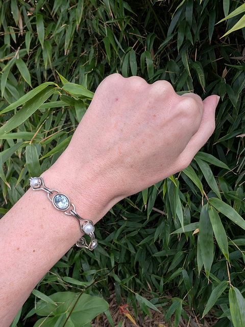 Blue Topaz & Freshwater Pearl Bracelet