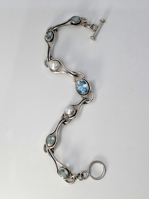 Blue Topaz & Freshwater Pearl Bracelet